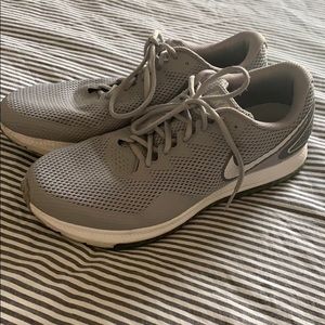 Mens gray Nike shoes